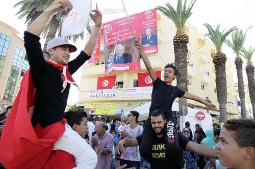 Tunisia election tests transition to democracy - ảnh 1